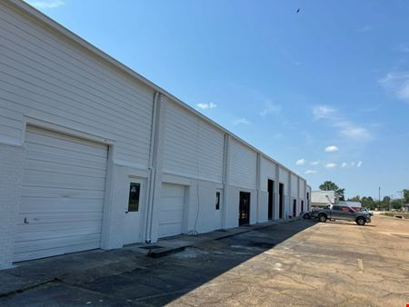 Preview of Industrial space for Rent at 1018 N Flowood Dr