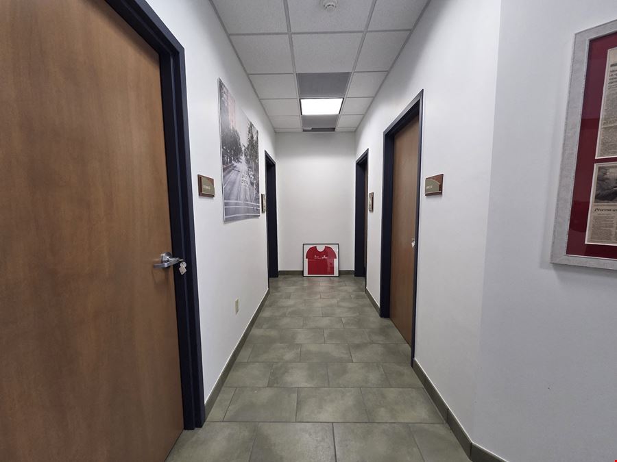 37 Anderson Rd - 5,965+/- SF Office/Flex Opportunity
