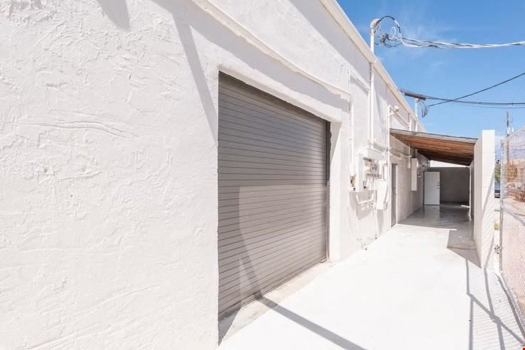 Freestanding Office/Warehouse Building