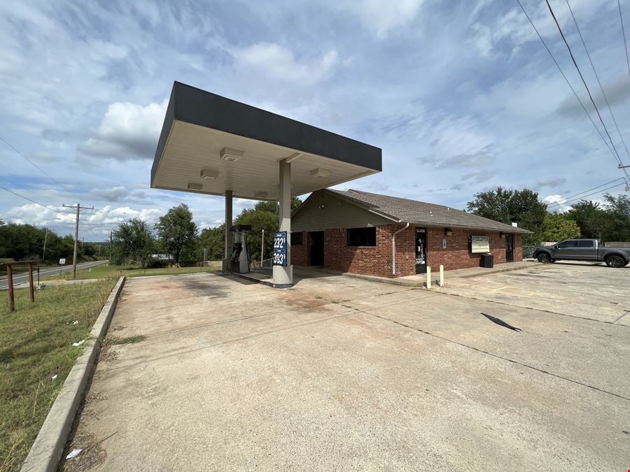 104th and Hiwassee Gas Station