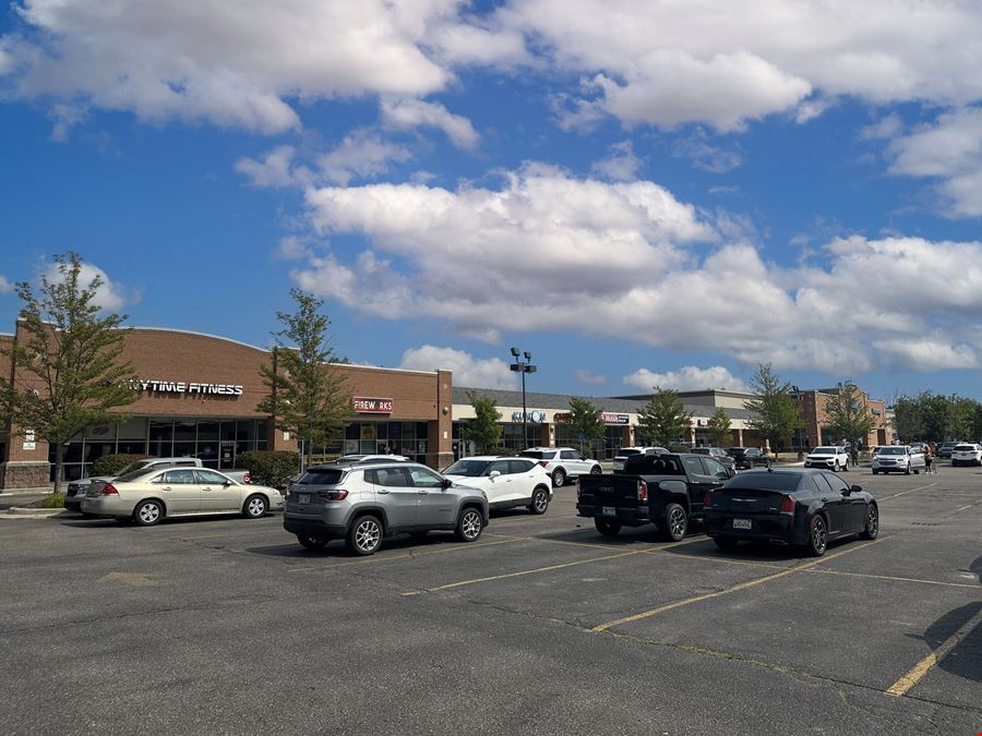 Lyon Towne Square
