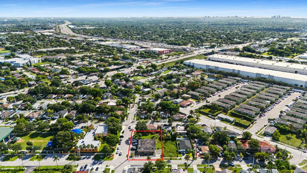 880 & 888 NW 25th Ave