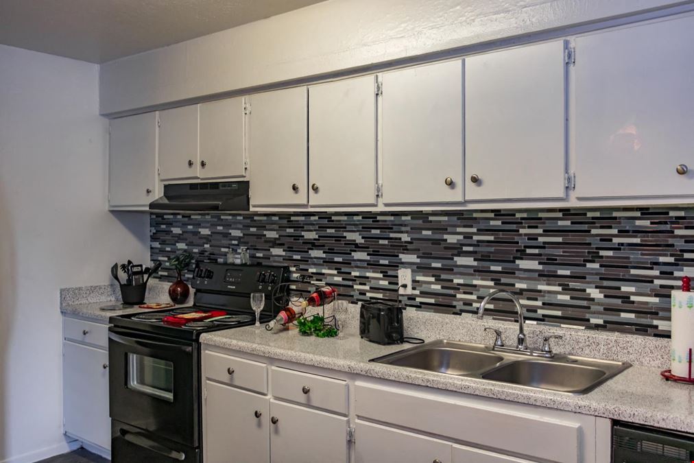 Vista Gardens Apartments