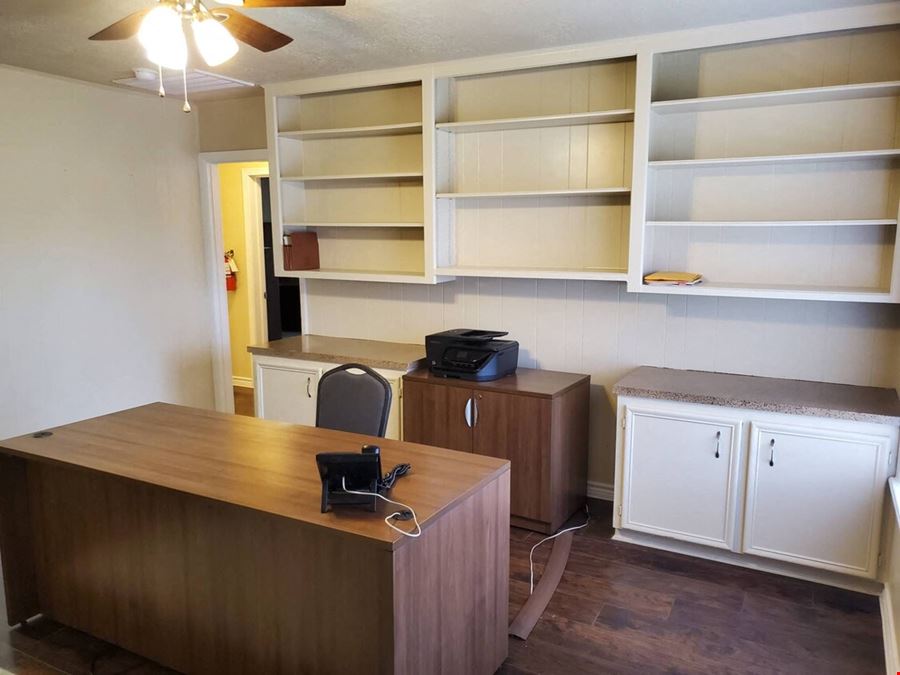5605 George Bush Dr, Katy, TX 77493