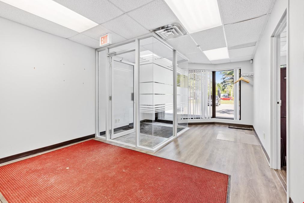 155 Terence Matthews Crescent unit 1&8