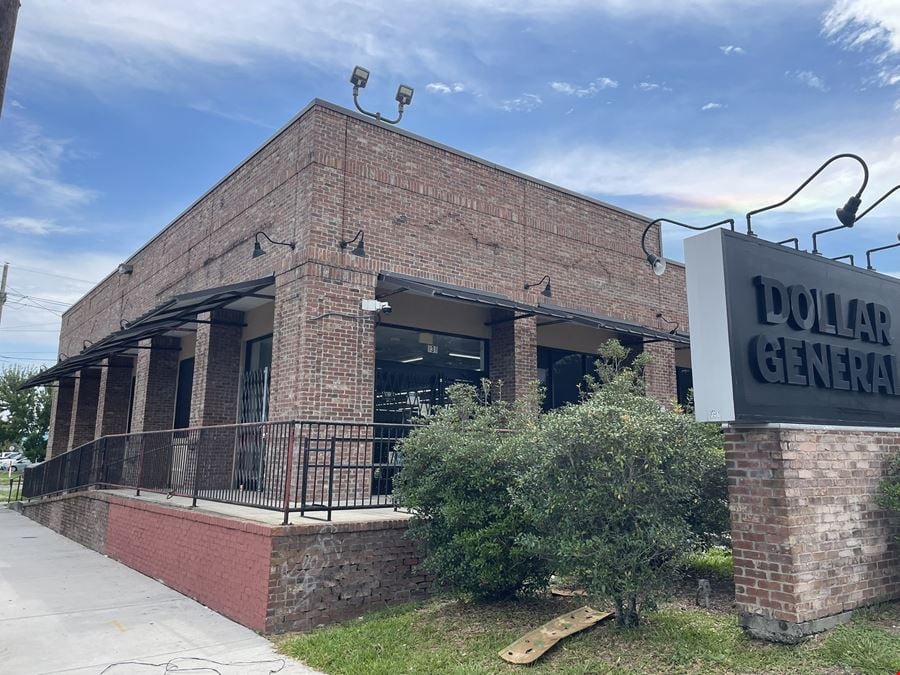Former Dollar Store For Sublease