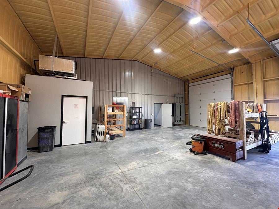 5,760 SF Warehouse, Shop, & Office on 5 Acres