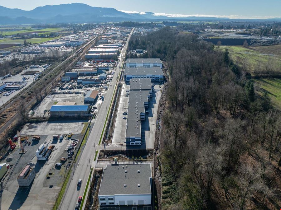 1471 Riverside Road (Building C - Riverside Road Business Park)