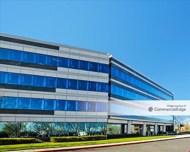 Sycamore Plaza II