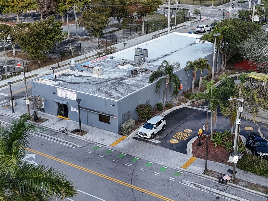 18 NW 1 Avenue 
