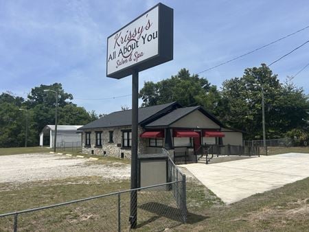 Preview of Retail space for Rent at 3132 NE Jacksonville Rd