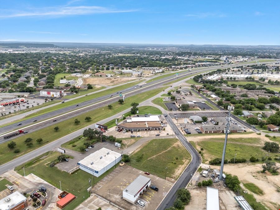 465 E Central Texas Expressway