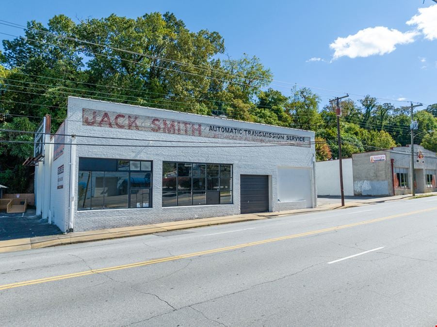 Iconic Jack Smith Building Available for Lease!