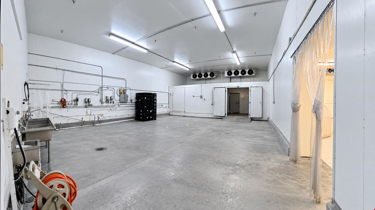 2950-52 NW 72nd Ave