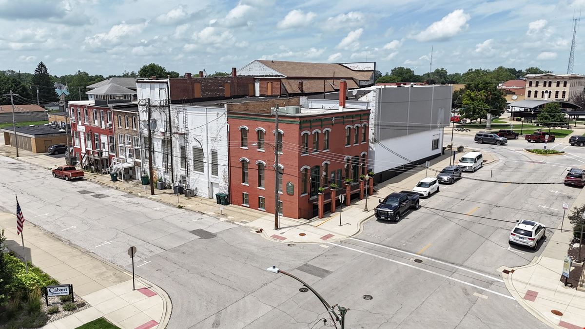 121-127 S Center St