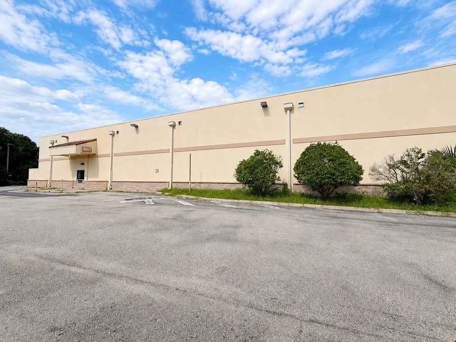 Free-Standing Retail Building