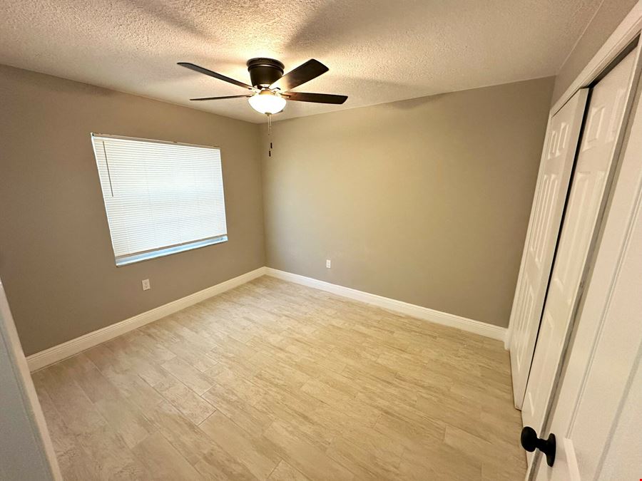 Tampa 8-Unit Apartment Complex