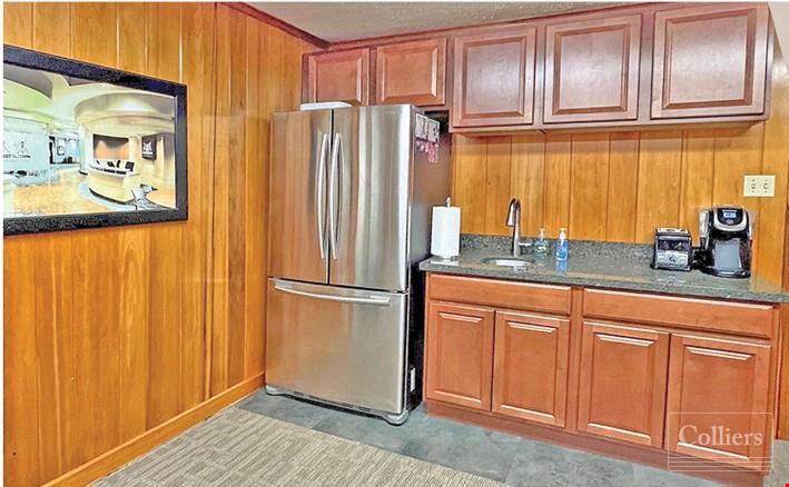 2,522± SF Stand Alone Office