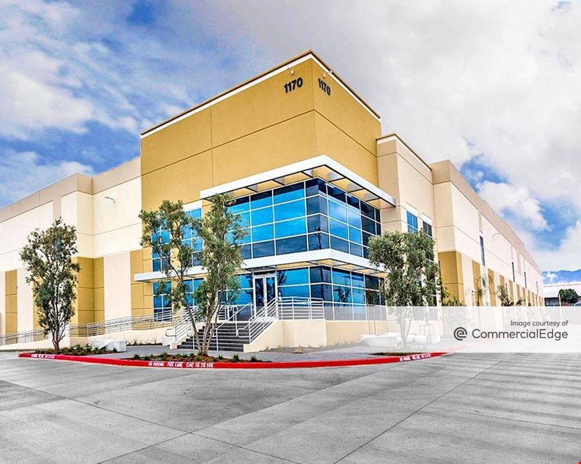 Shea Center Corona - Bldg. 1