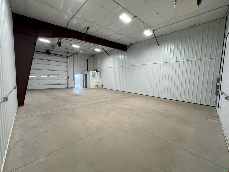 47116 Homefield Pl, Harrisburg, SD 57032