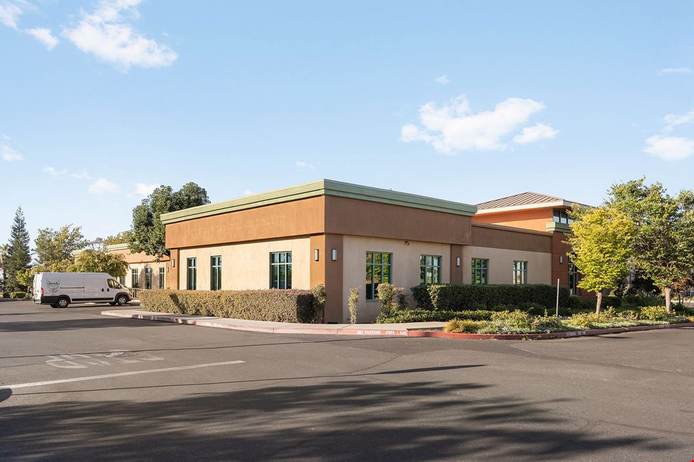 82 Table Mountain Professional Center