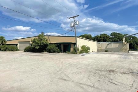 Preview of Industrial space for Rent at 17061 - 17091 Alico Center Rd