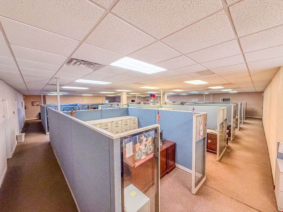 289 Corporate Dr.