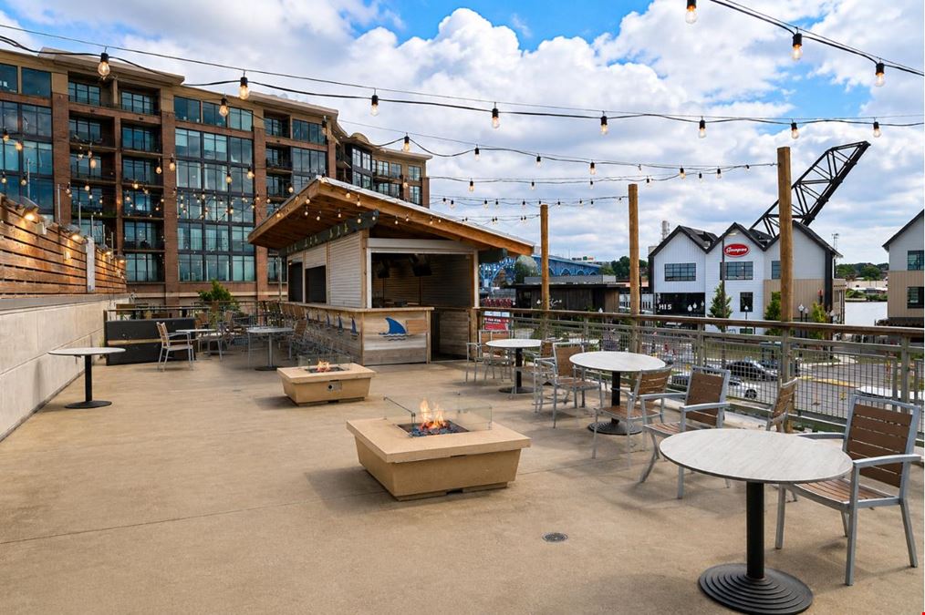 Entertainment/Redevelopment Opportunity