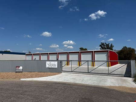 Preview of Industrial space for Sale at 2342 N. Zoo Park Cir.