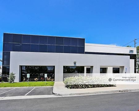 Preview of commercial space at 4380 West Cerritos Avenue