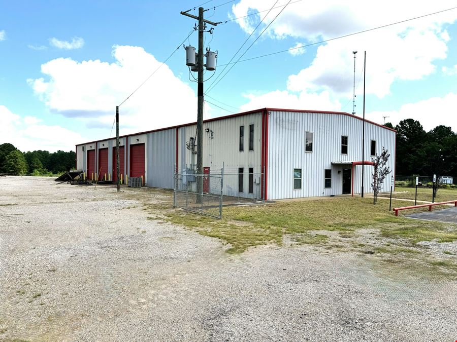 13,500 SF on 5.04 Acres