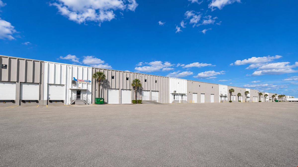 Medley Commerce Center
