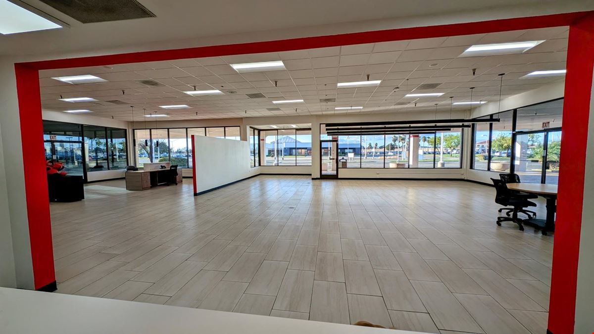 3190 Auto Center Circle