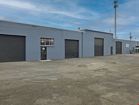 Preview of Industrial space for Rent at 9953 SE Pine St