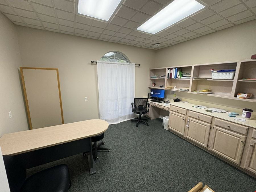 Niceville, FL Medical/Physical Therapy Space for Lease