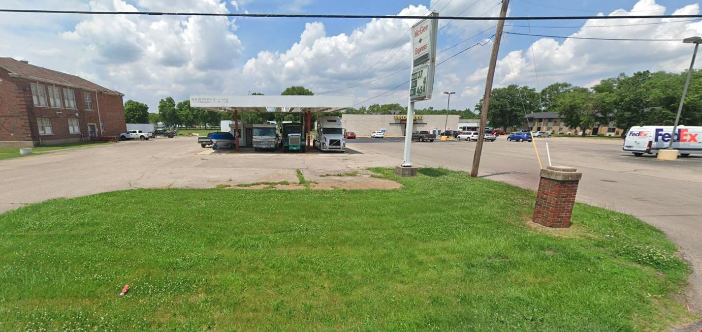 Former Marathon Gas Station