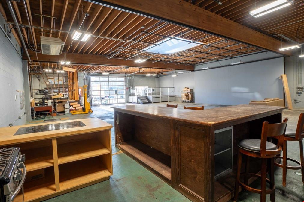 2319 NE Glisan Street, Portland, OR 97232