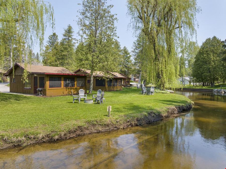Reed's On The River - Cabin 3