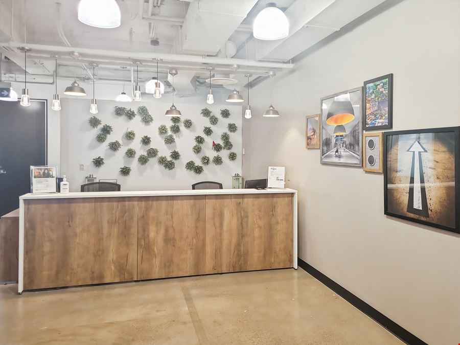 Regus - Calgary – Place