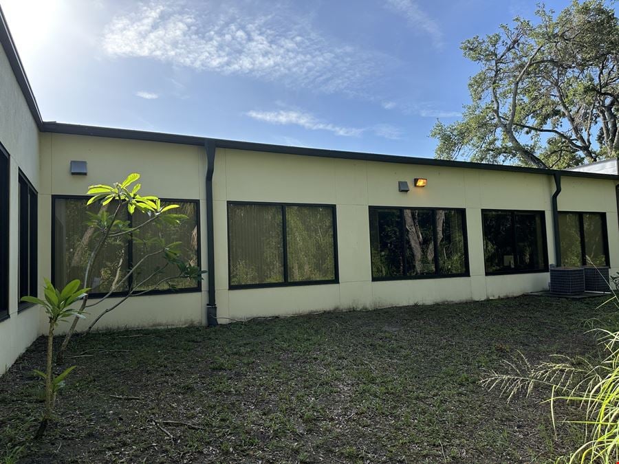 For Sale or Lease Investment Office/Warehouse