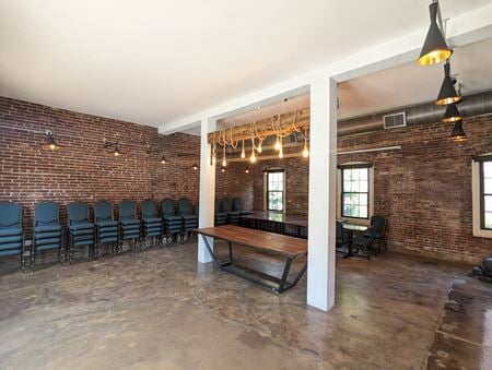 Preview of commercial space at 312 E Walnut St