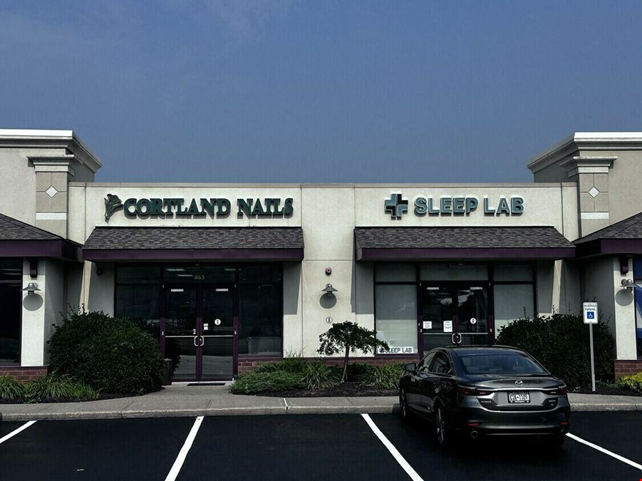 Retail Storefront(s) up to 2752 Sq. ft.