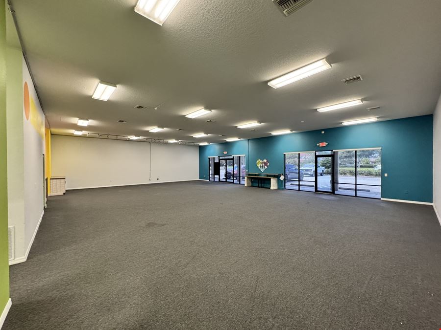 3 Units-Gardens Business Center Ormond Beach