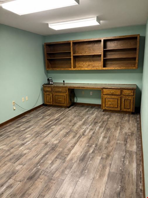 Professional Office Building | 4,109 SF