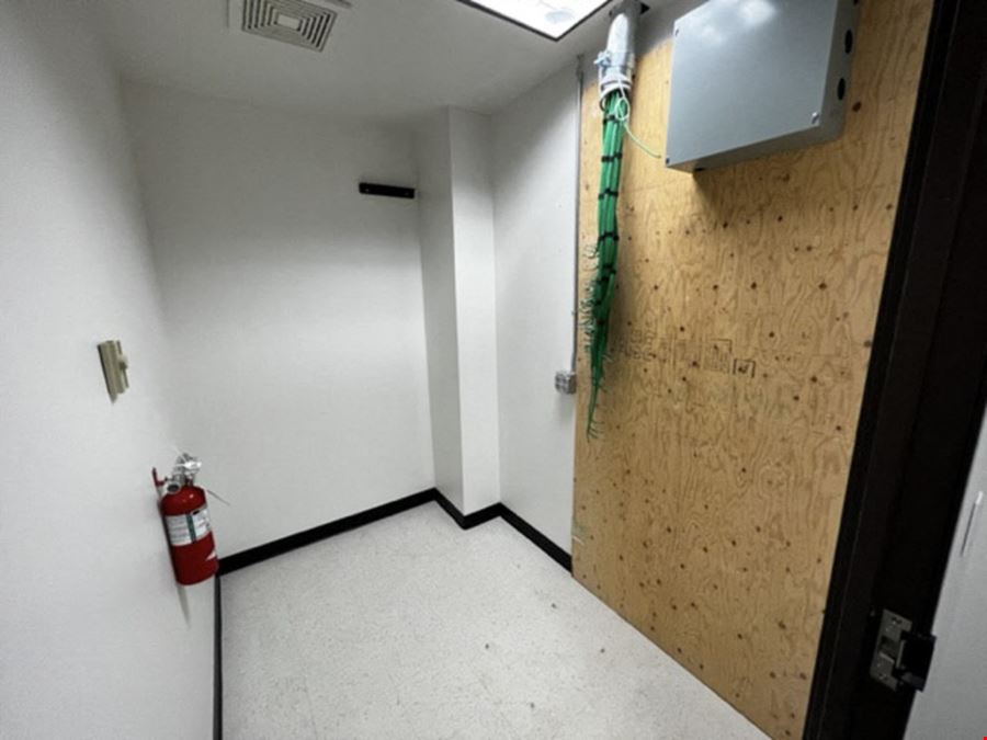 5062 SF Suite 445 Professional Office Spaces in Colorado