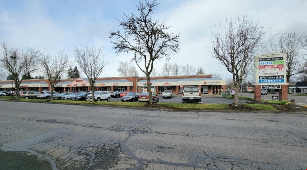 Keizer Schoolhouse Square