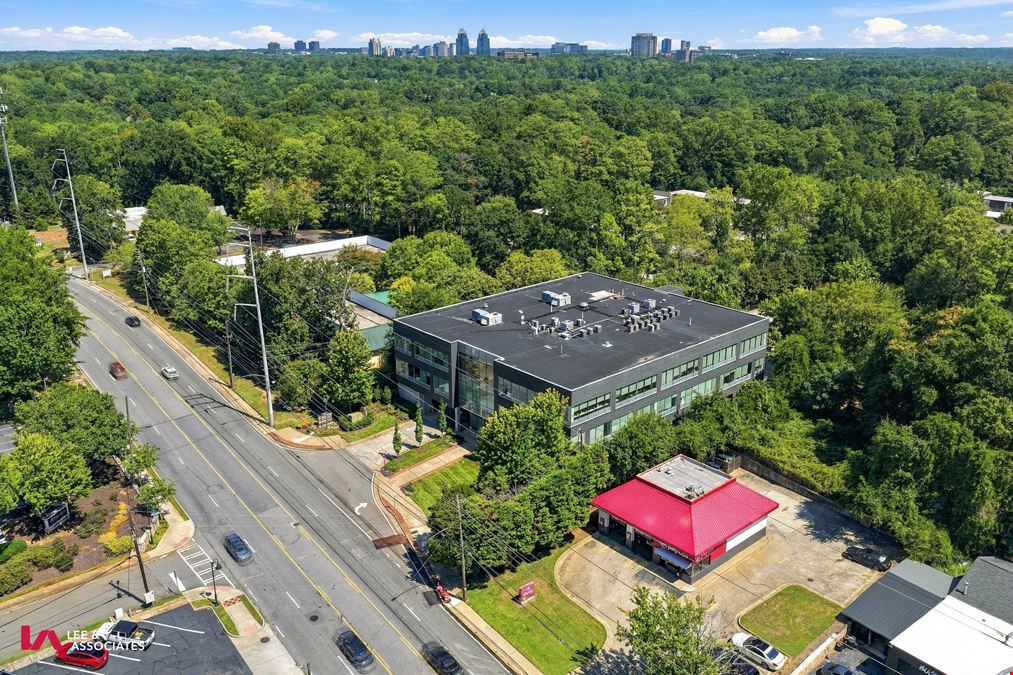 5009 Roswell Road Northeast