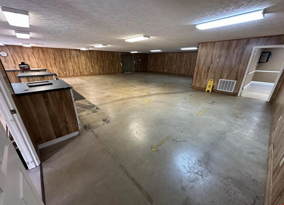 1250 Bettydale Dr
