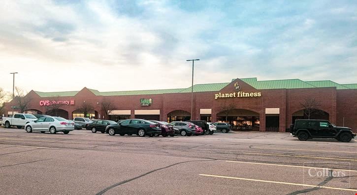 Merchants Marketplace Convenience Center | NNN | 8.44% CAP Rate | Farmington Hills, MI