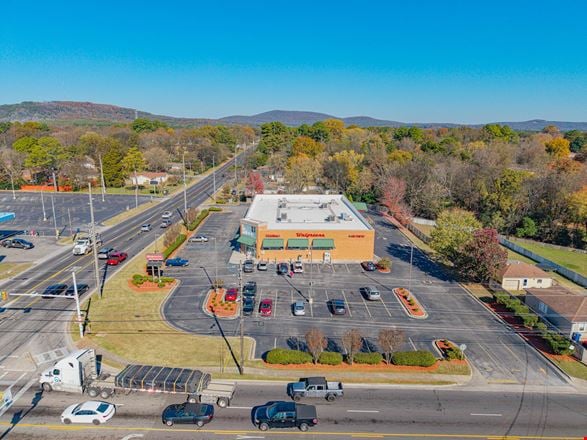 Preview of Retail space for Sale at 3500 Mastin Lake Rd Nw